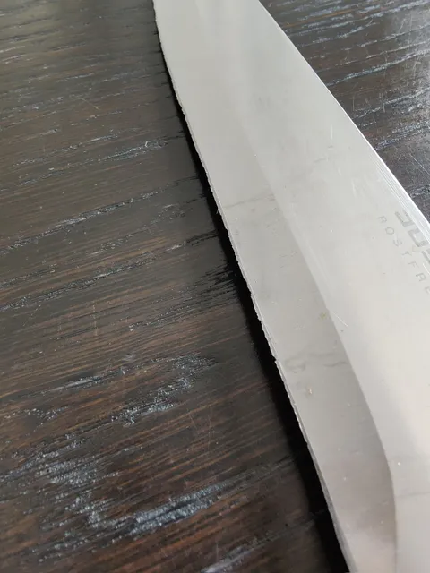 This is what the knives at my girlfriend's house look like...this is a crime