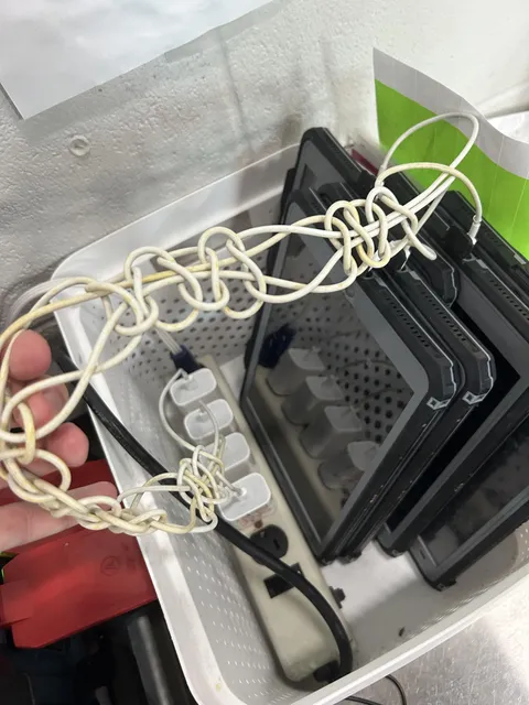 Co-worker of mine braided the cords so I can’t tell which cord leads to which