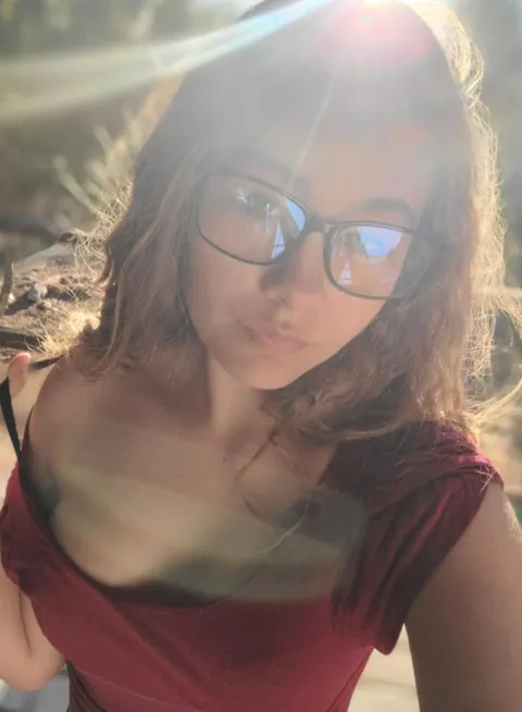 [35/21][MF4M][209, Cali] - Couple looking for M for MFM fun. Read below.