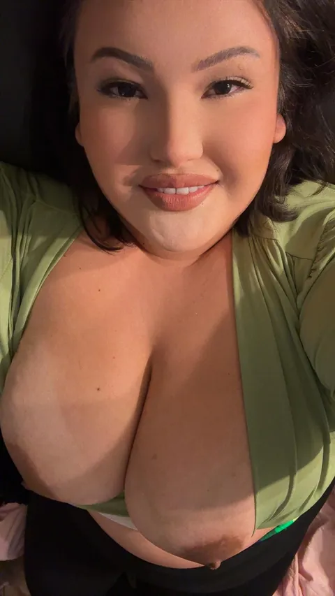 birthday titties 🎂