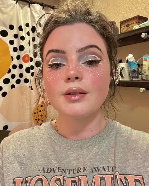 Renfaire makeup: yay or nay?