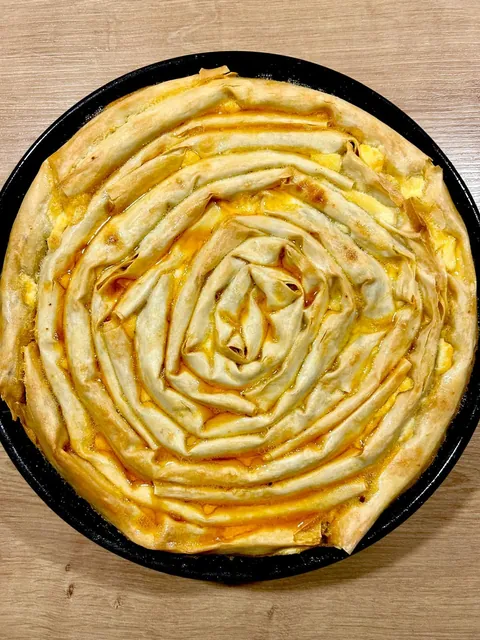 [Homemade] My wife made a börek with minced meat