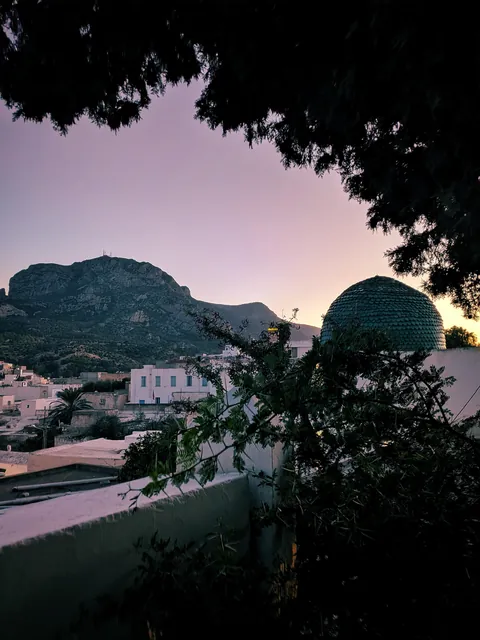 Two women, one rental car, and a week across Tunisia - a travel report