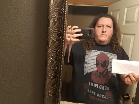 24 at 340lb, today i begin to b healthy, give me some motivation