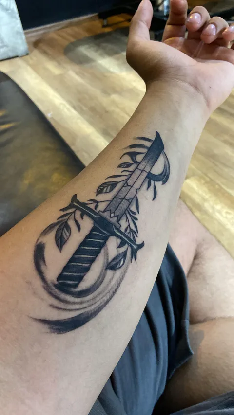 How can i cover this up