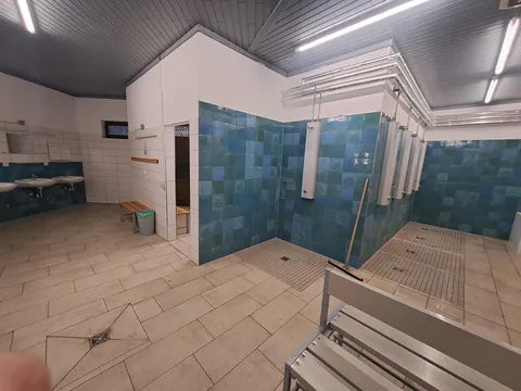 These are the showers at my campsite give me dares (2nd photo)