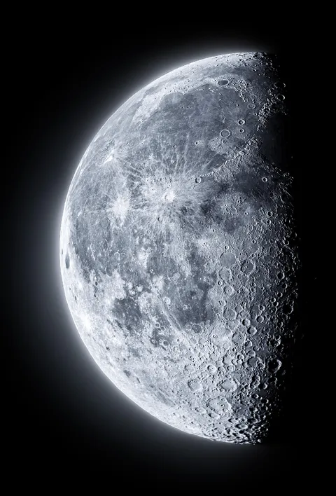 I Stacked 4,000 Frames to Create My Sharpest Lunar Image To Date With My Telescope
