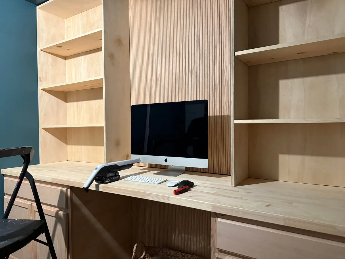 My amazing husband built me these built in bookcases with a desk for Christmas! I’m the dreamer and he’s makes all of my dreams come true! What do you guys think? Will you show him some love?! 