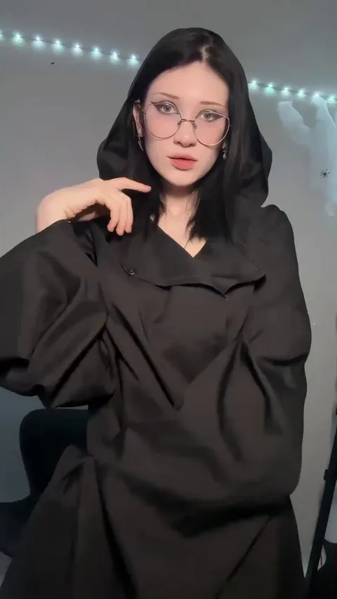 The Dark Merchant is presenting a product