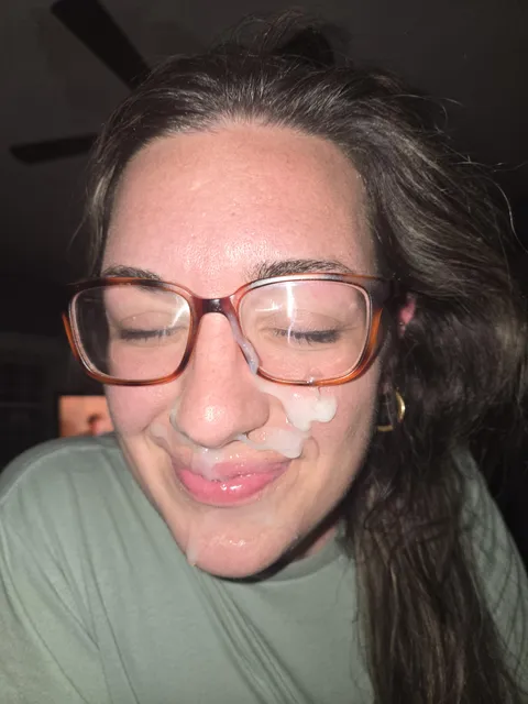 Ur at work and your wife sends u this picture how do u react