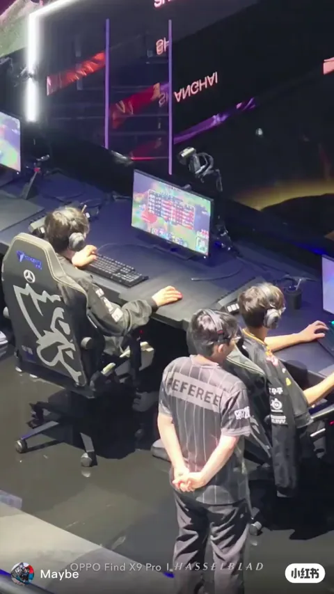 POV of Faker playing vs TES