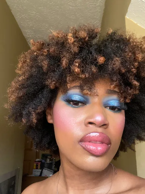 “If you’re a bird then I’m a bird” seeing a The Notebook the Musical tonight here’s my look