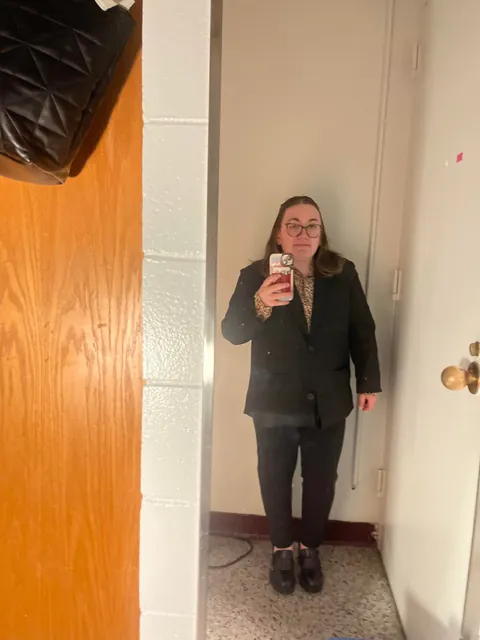 I can take anything make me cry