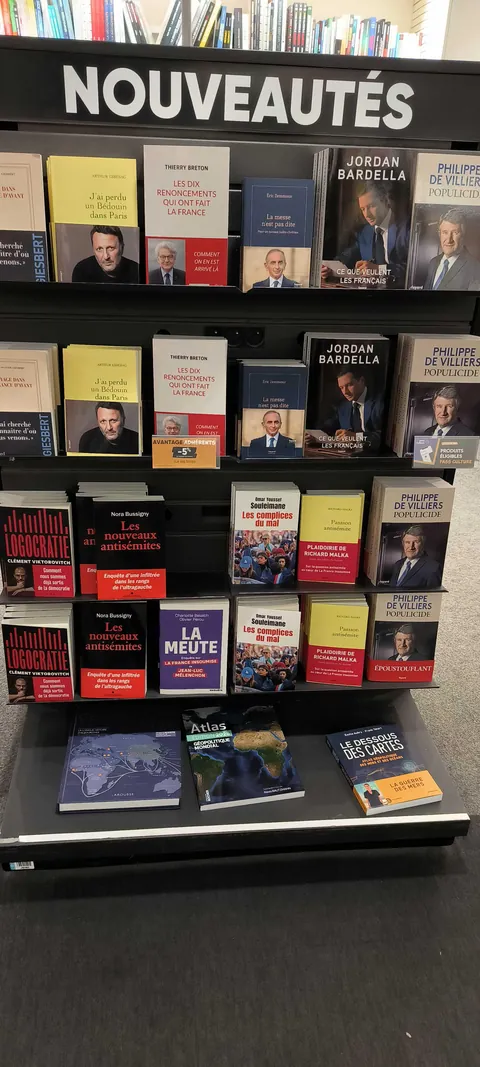 Sympa les librairies en ce moment.