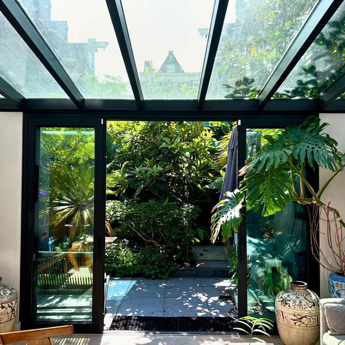 Cozy Amsterdam summer in the garden studio 