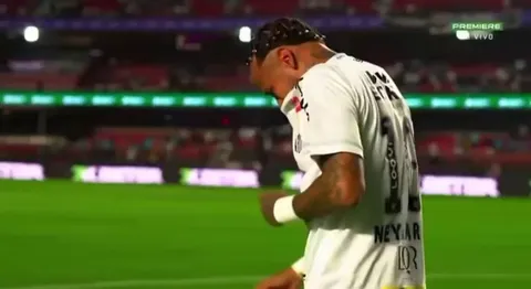 Neymar cries after Santos' 6-0 defeat to Vasco da Gama [RJ]