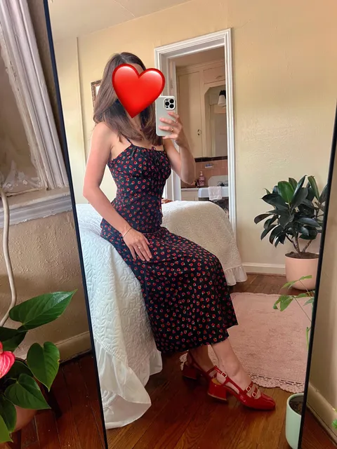 For an evening out 🌹