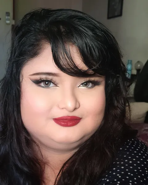 Felt insecure by my weight today, so decided to doll myself up. (Products in comments)