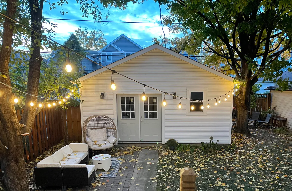 I just moved last week and I’m in love with my new backyard