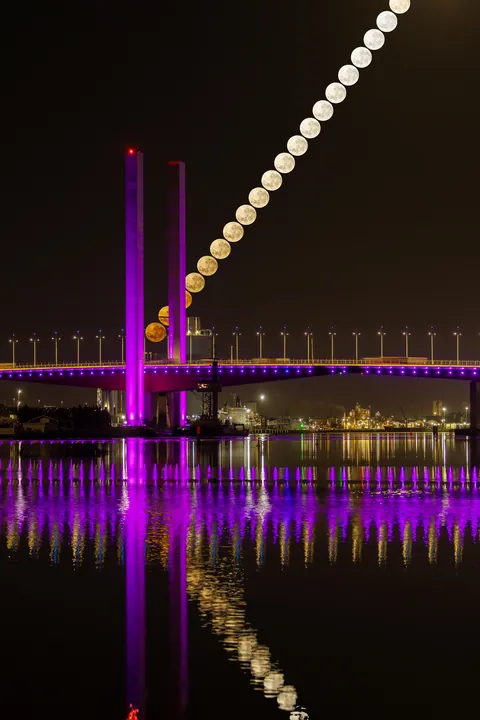 ITAP of the moon set at Bolte Bridge Melbourne