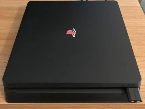 Anyone else wish Sony would go back to tagging the PlayStation logo with the iconic colours?