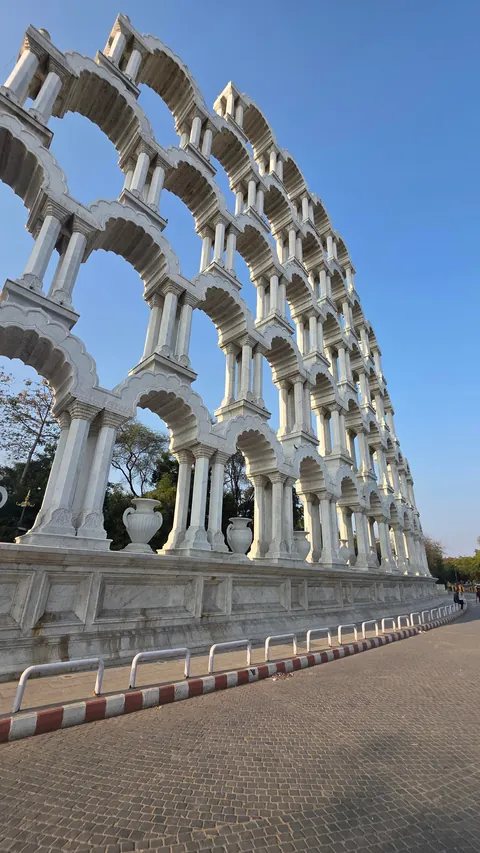 Survived 20 days solo India, first time to India (Rajasthan + Delhi + Agra + Mumbai + Bengaluru)