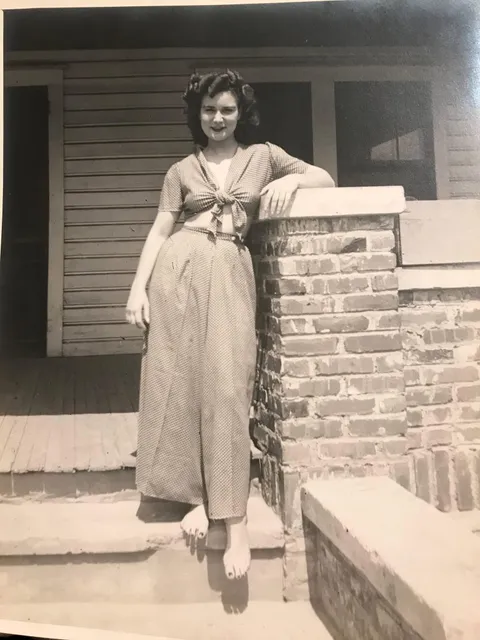 My great grandma in 1937 at age 19