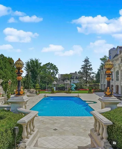 Inside the former Gambino boss’s $18M mansion on Todt Hill — a home with history and secrets
