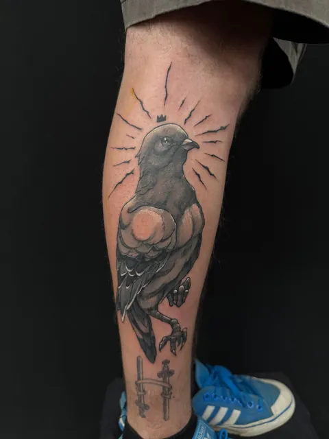 Freehand pigeon tat…
