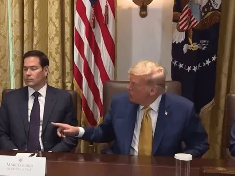 Donald Trump interrupts Pam Bondi when asked about the missing minute from Jeffery Epstein’s jail video