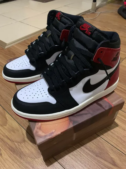 my first ever jordans 🥹