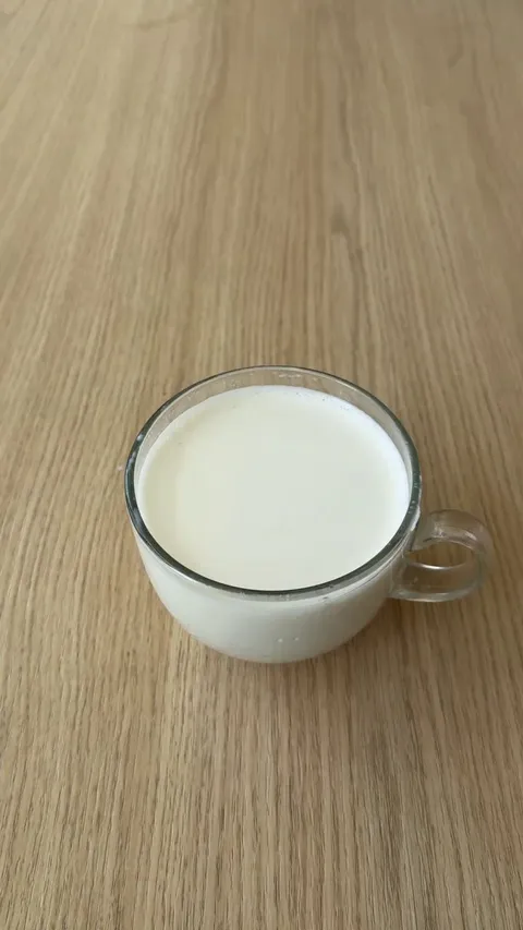 Popping a hydrophobic layer