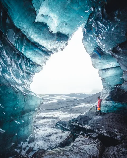 I also just finished a 9 day Ring Road trip around Iceland while living out of a van, here's one of my favorite pics from the trip.