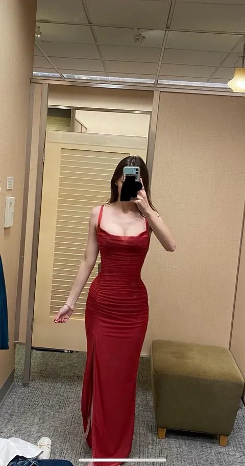 law firm Christmas party- too much? (I’m a partners wife)