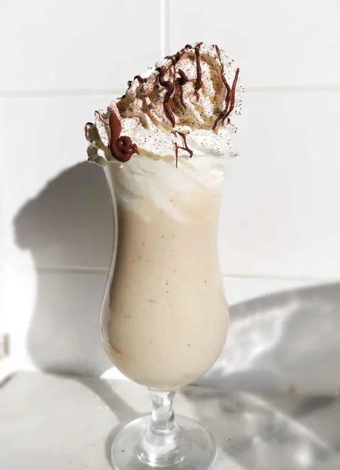 Homemade Banana Milkshake♡