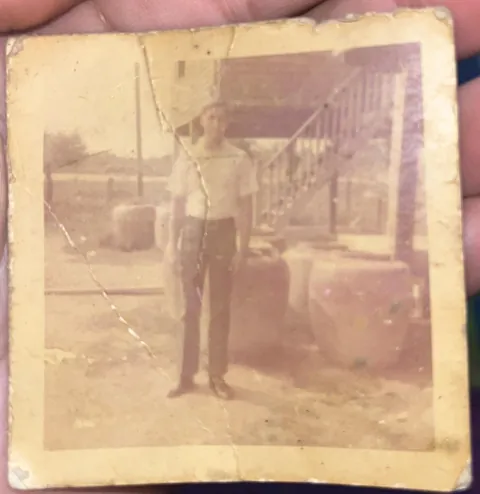 Hello, I am Thai. I've come to find my grandfather. My grandfather was from the United States, living in Ohio. What do I have to do help me ?
