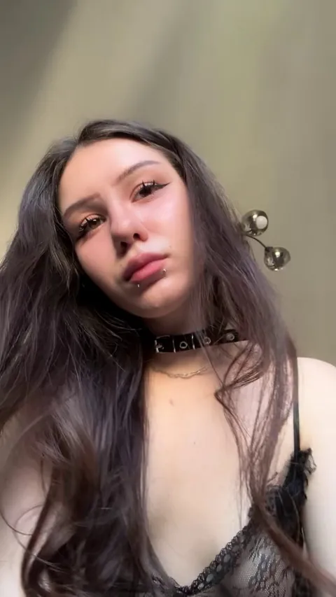 POV: you asked me to sit on your face