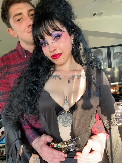 My Elvira makeup for Halloween! (We were Elvira and bob🥹)