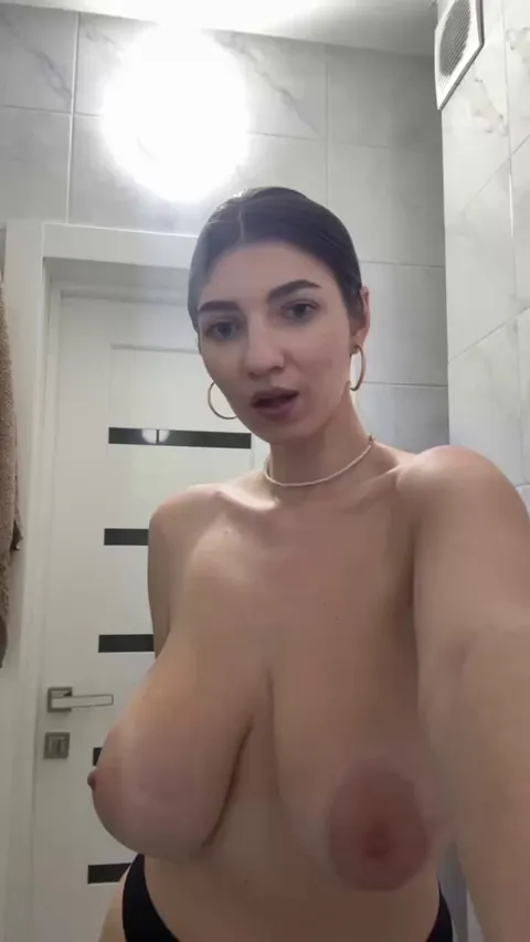 Need a hand bra to hold these up 😅