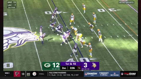 [Highlight] Carson Wentz Throws a Prayer to Justin Jefferson, &amp; It's Answered