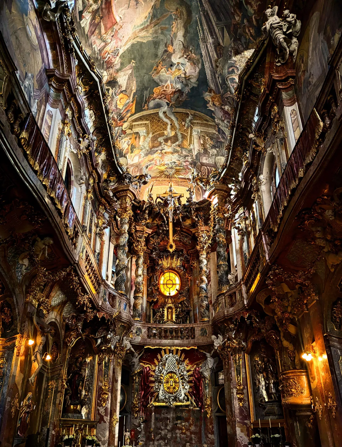 ITAP of a church in Munich