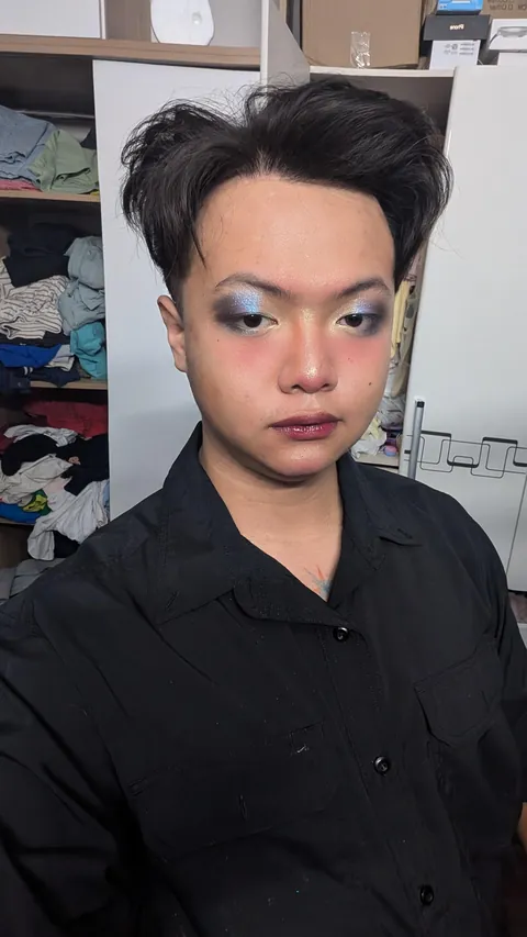 Finally got more serious and actually use eye primer xd