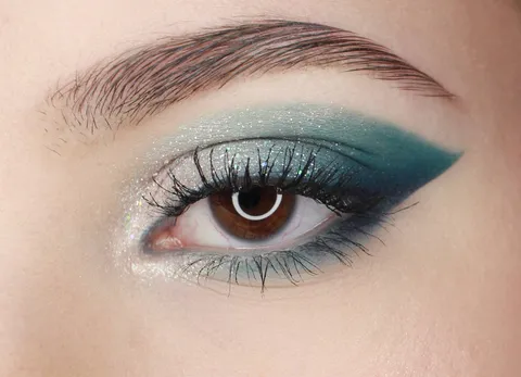 Wintery blue eye today ❄️