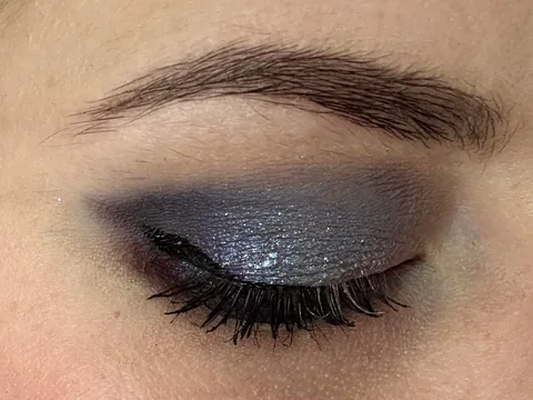 I call this look “Pisces Gone Dark”