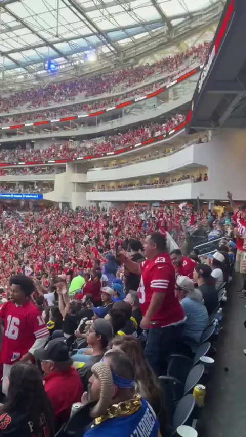 [Highlight] Niners fans take over Sofi stadium