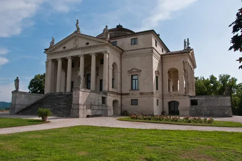 Villa Rotonda in Vicenza, Italy (1565-1605) by Andrea Palladio