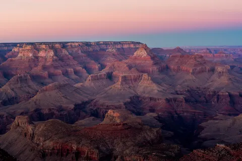 The peaceful pyramids, Grand Canyon, Arizona [2998x2000][OC]