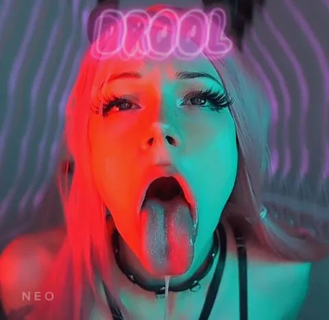 Looking for a goon bud? Message me!