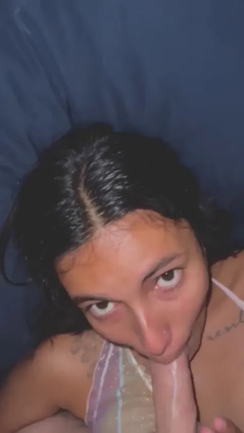 I love to give BJs without hands