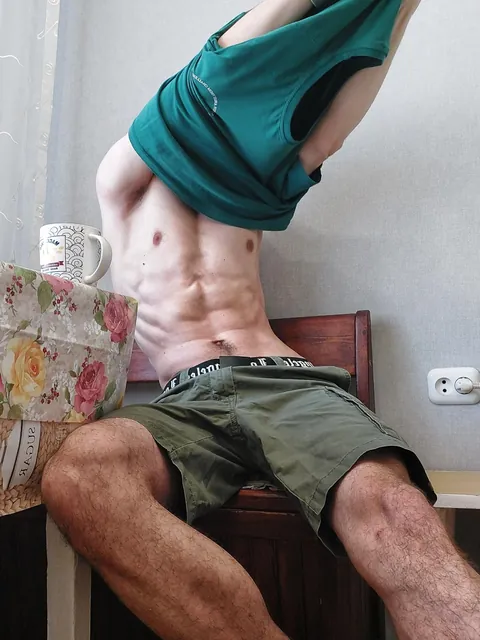 Swipe to undress this young guy and make him cum while he's drinking coffee